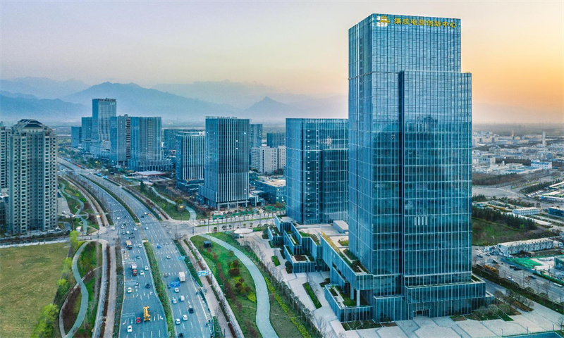 办公室地处城市核心区域